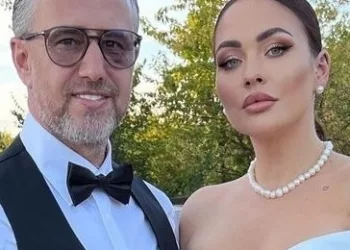 REGHECAMPF A DIVORȚAT! Este șoc total în România