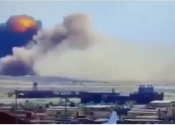 Un avion cu 140 de pasageri s-a prăbușit