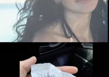 A dat unui cerșetor un covrig și o cafea, dar după ce a terminat de mâncat el i-a băgat în buzunar, pe ascuns, o hârtie. Când a văzut ce scria în bilet, fata a început să urle de groază
