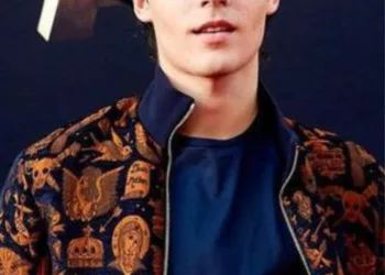 Cu cine formează un cuplu fiul lui Ștefan Bănică Jr, apariția lor i-a șocat pe toți, despre cine e vorba