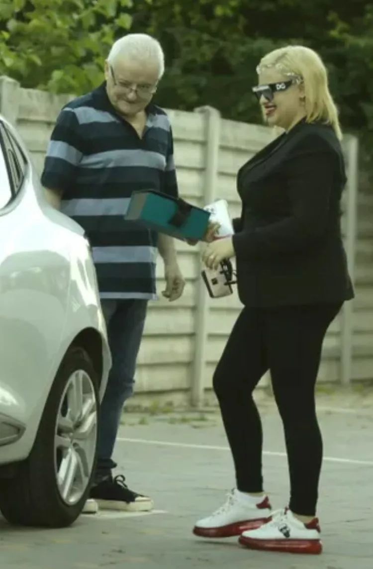 Nu se aștepta în veci la asta! Fosta iubită sare în ajutorul lui Irinel Columbeanu, internat la azil!