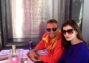 Toţi credeau despre ea că e femeie de afaceri în America, dar adevărul e altul! Cum îşi câştigă de fapt existenţa…