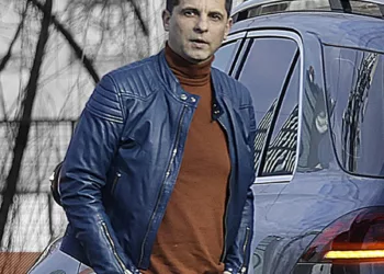 Oferta regească pe care a primit-o Dan Negru pentru a face, din nou, spectacol de Revelion! 10 la sută din profit! Suma e uriașă…