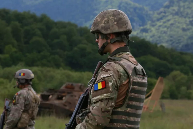 ARMATĂ OBLIGATORIE în România? Mare, mare atenție la anunțul de ultimă oră…