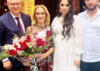 Despărțirea a fost confirmată în urmă cu puțin timp : „Este adevărat că eu și soția mea ne-am separat de câteva luni bune”