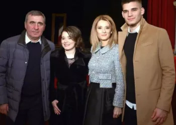 Ianis Hagi, dezvăluiri despre mama lui, Marilena Hagi. De ce nu apare in poze