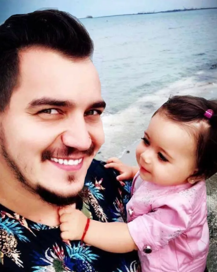 Motivul pentru care Bursucu nu locuiește alături de soție și de fetele sale: ”Îmi lipsesc foarte mult dar…”