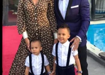 Ultima Ora! Anuntul facut chiar de Alex Velea dupa aproape 9 ani de relatie cu Antonia. A tinut sa se afle chiar de la el..