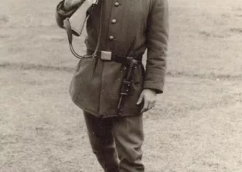 Punem pariu că nu îl recunoașteți: Acum e vedetă la Antena 1, e foarte iubit și respectat. Dar anii au trecut și nu mai arată deloc așa