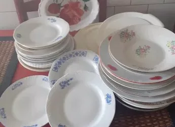 Ai astfel de farfurii în casă? Aruncă-le imediat! Te pot îmbolnăvi grav