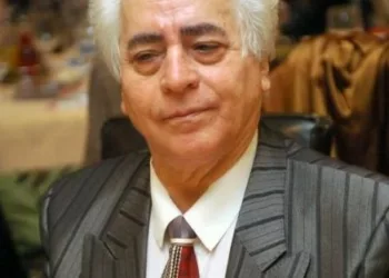 Un îndrăgit artist de muzică populară a ajuns internat într-un azil de bătrâni – A bucurat milioane de români cu cântecele sale