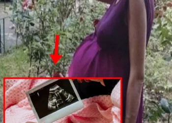 Însărcinată fiind, a mers să facă o ECOGRAFIE de rutină. Când a început să se uite pe ecran, doctorița s-a schimbat la față