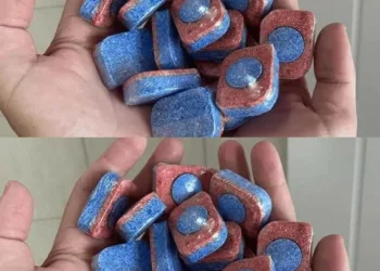 „Soacra mea cumpără aceste tablete chiar dacă nu are mașină de spălat vase: datorită trucului ei, am luat și eu un pachet pentru întregul an!”