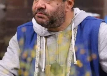 Ce s-a ales de Costel din serialul “La bloc”? Cu ce se ocupă acum?A vândut tot ce avea în România, și-a luat familia și a plecat definitiv. Din pacate acum a venit vestea trista