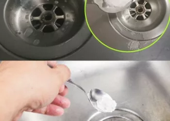 De ce este bine sa pui sare in Chiuveta: vei scapa definitiv de aceasta problema