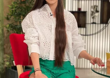 Theo Rose câștigă sume colosale în fiecare lună, doar din concerte!