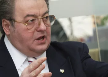 Văduva lui Corneliu Vadim Tudor rupe tăcerea! Adevărul despre moartea acestuia. Nu s-a stins din ce s-a bănuit atunci, ce s-a întâmplat de fapt