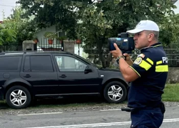 Cu câți km/h poți depăși limita de viteză fără a fi amendat?