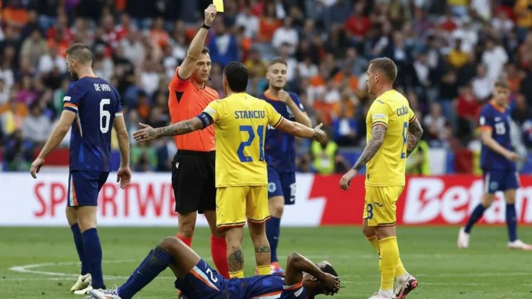 Arbitrul de la România-Olanda, suspendat pentru luare de mită! Cum a fost defavorizată Generația de Suflet în meciul de aseară: „A dezamăgit…”