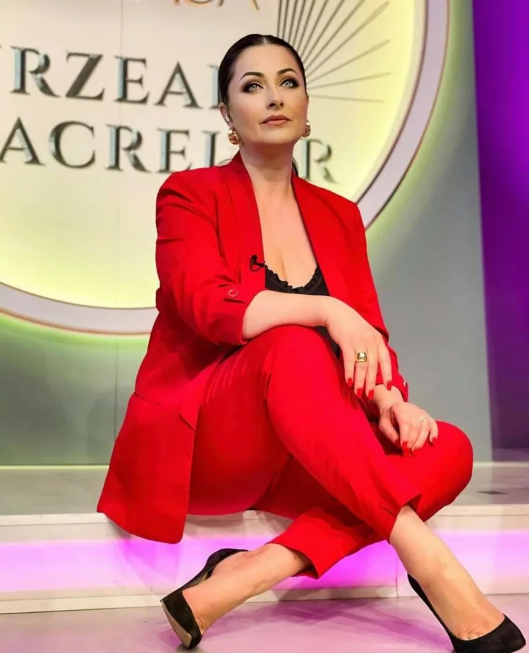 Gabriela Cristea, înlocuită