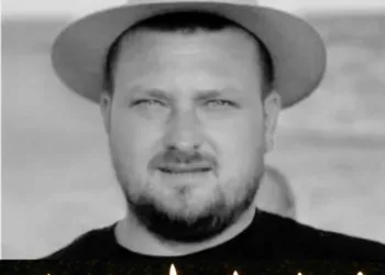 Final cumplit pentru un tânăr de doar 33 de ani. Alex a murit la scurt timp după ce a acuzat dureri de cap