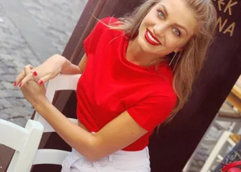 Codruța Filip, despre infidelitatea lui Valentin Sanfira .Ce se întâmplă între cei doi. Declarațiile artistei. ”Nu iert”