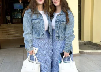 Aceste gemene au dat admitere la Universitatea de Medicină din Iași. Flavia a luat 8,60. Cât a luat Elida