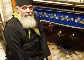 Parintele Calistrat: Sa spui de 7 ori dimineata si de 7 ori seara aceasta rugaciune scurta si puternica