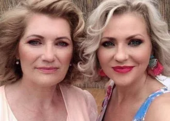 Imagini rare cu Mirela Vaida și mama ei. Incredibil ce meserie are, de fapt, femeia care i-a dat viață prezentatoarei