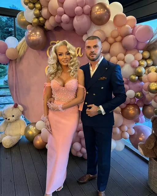 Maria Constantin și Robert Stoica au luat decizia dureroasă, la un an de la nuntă. Artista a ținut să anunțe chiar ea pe toată lumea: