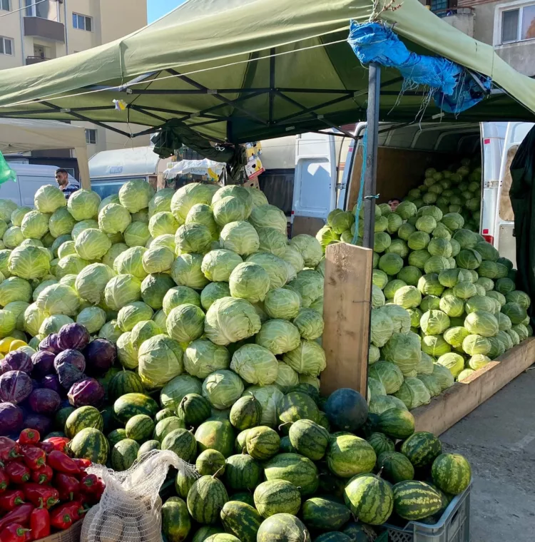 Cât a ajuns să coste 1 kg de varză la piață