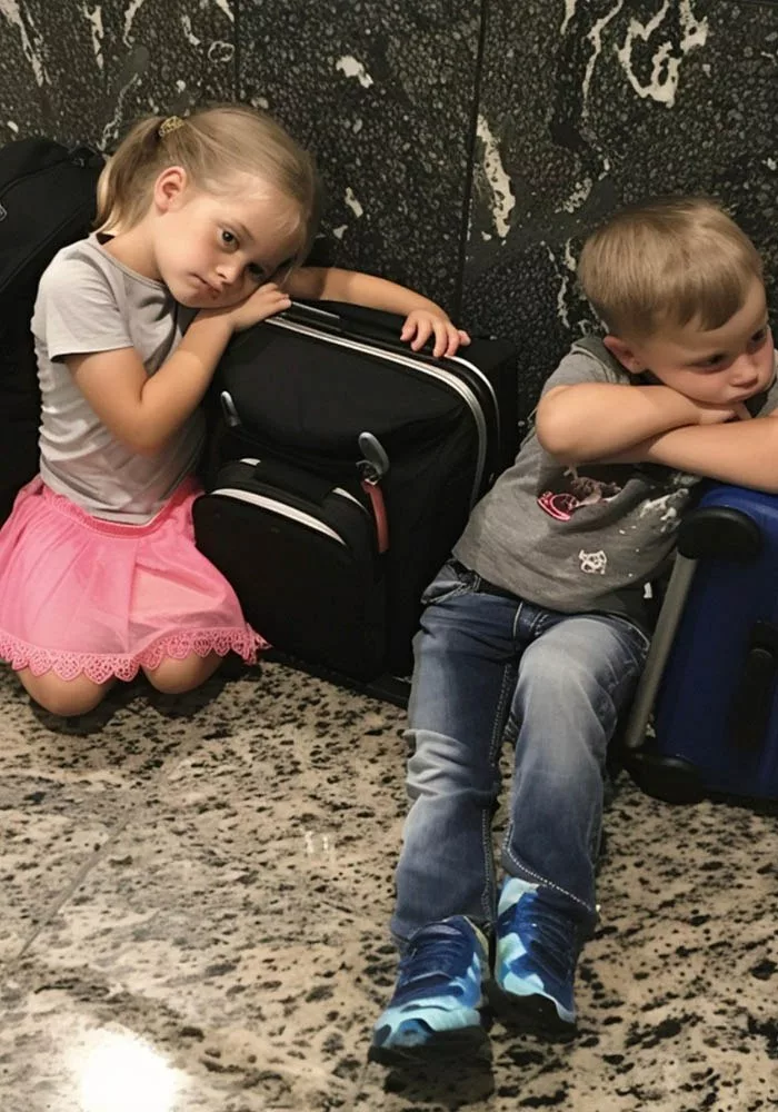 Socrii ne-au dat afară – pe mine, soțul meu și cei trei copii – din casa pe care ne-au oferit-o după ce am plătit pentru renovări – și apoi lucrurile s-au înrăutățit