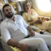 Soțul meu a cumpărat bilete la clasa întâi pentru el și mama lui, iar pe mine și copiii ne-a pus la clasa economică — lecția pe care i-am dat-o a fost dură.