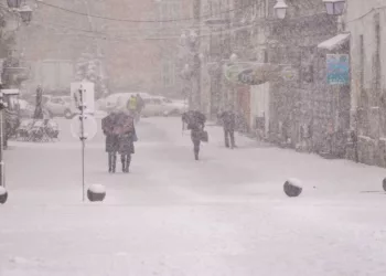 NEWS ALERT! Viscol în mai multe zone din România. Unde vor lovi ninsorile puternice