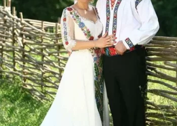 Cine este și cu ce se ocupă Cătălin Georgescu, soțul Elenei Lasconi. Cei doi sunt căsătoriți de 12 ani