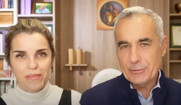 Cristela recunoaște că a născut prin cezariană! ”Mai aveam doar 3 luni de trăit”