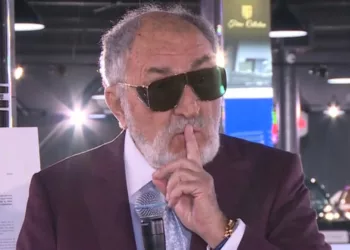 „Poate o femeie să conducă România?” Răspunsul lui Ion Țiriac, înainte de finala Călin Georgescu – Elena Lasconi