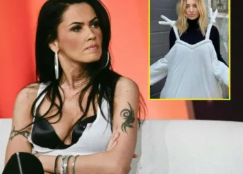 Oana Zăvoranu a ”pulverizat-o” pe Delia