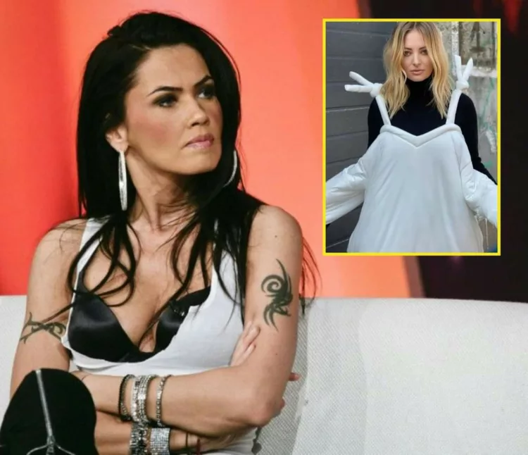 Oana Zăvoranu a ”pulverizat-o” pe Delia