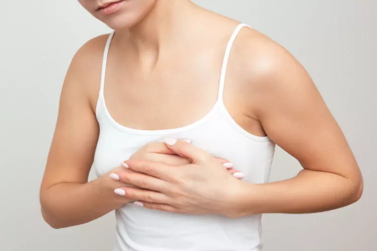 Chirurgia în tratarea cancerului la sân: ce trebuie să știi despre mastectomie și lumpectomie?