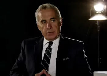 Călin Georgescu a dat cărţile pe faţă! Cum a reuşit să strângă o avere uriaşă, deşi are un venit lunar de 8.000 de lei