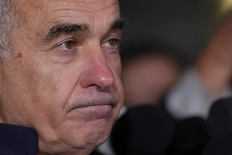 Condiția impusă de Călin Georgescu pentru a demisiona: „Sunt dispus să fac asta. Atunci când greșești, a te preda e mult mai eficient”