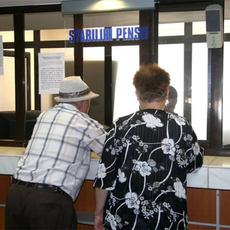 Pensii mai mari cu 890 de lei pentru acești pensionari din România, începând cu 1 ianuarie 2025