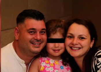 Filmul tragediei de pe E85. Constantin, Teodora și Sofia n-au mai avut nicio șansă, după ce mașina lor a ars ca o torță