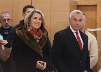 Cristela și Călin Georgescu, ținute speciale la Alegerile Parlamentare