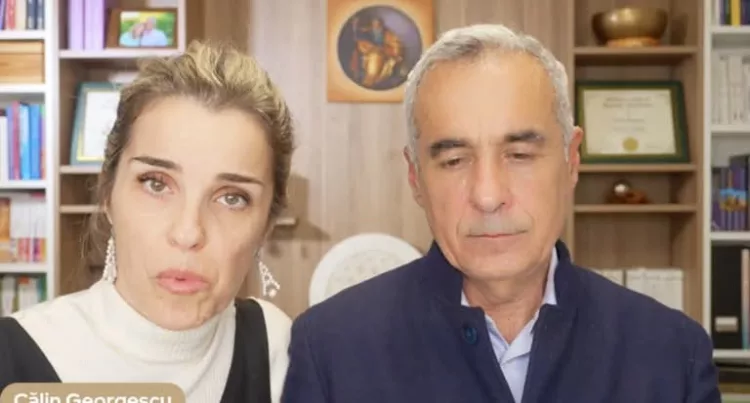 Simbolul pe care Călin Georgescu îl are în casă. Cât de vechi este și ce reprezintă triskelionul