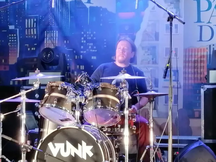 BREAKING | A MURIT Nicu Sârghea, toboșarul trupei Vunk