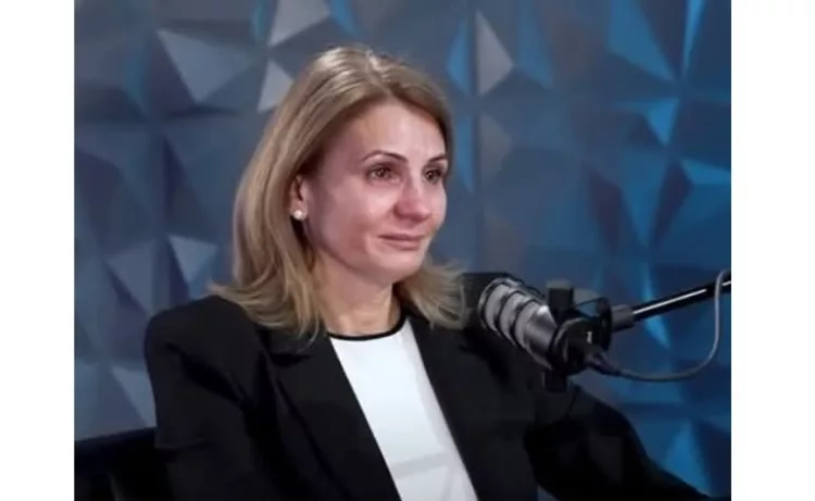 Anca Alexandrescu este foarte speriată. Apelul ei disperat cu ochii în lacrimi „Vă rog să aveți grijă de copiii mei…