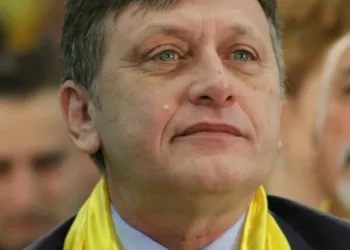 Este anuntul diminetii despre Crin Antonescu