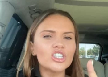 Abia acum s-a aflat: Cristina Șișcanu a plecat cu mega-scandal de la Metropola TV, la fel ca soțul ei